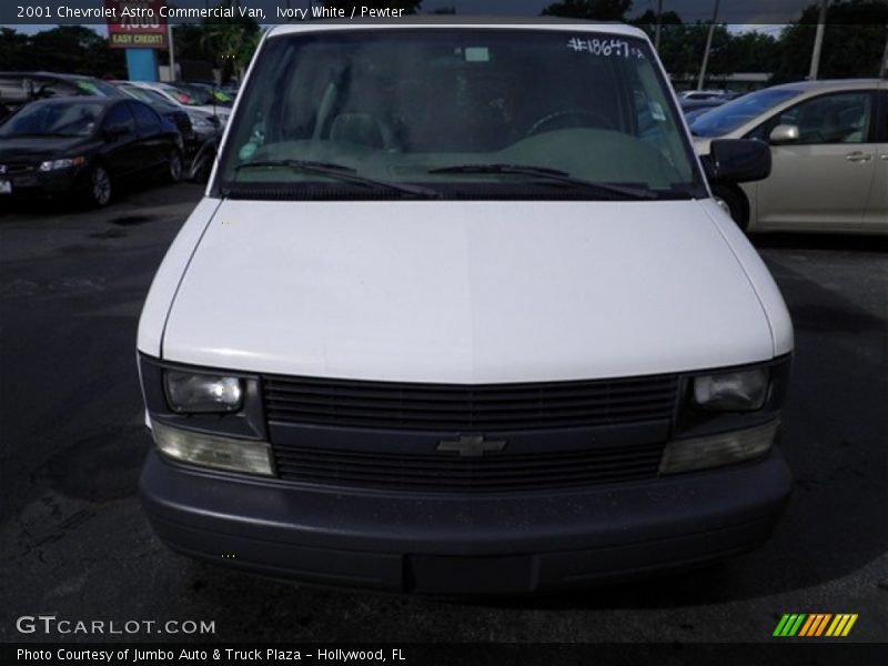 Ivory White / Pewter 2001 Chevrolet Astro Commercial Van