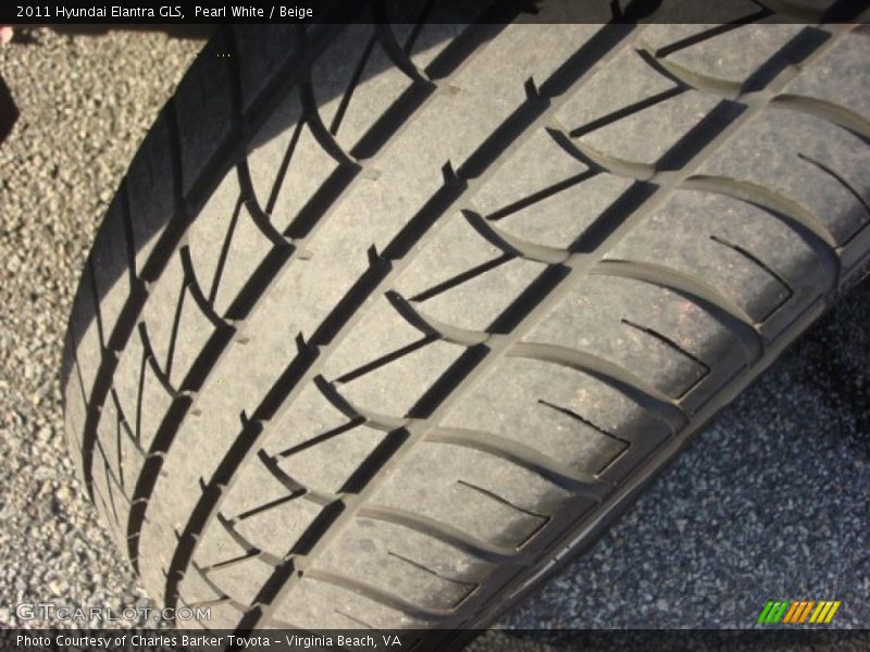 Pearl White / Beige 2011 Hyundai Elantra GLS