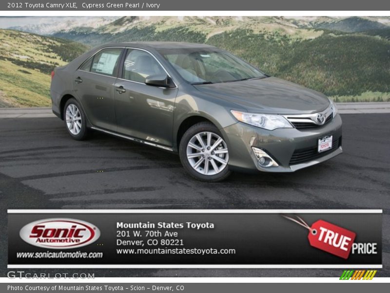 Cypress Green Pearl / Ivory 2012 Toyota Camry XLE
