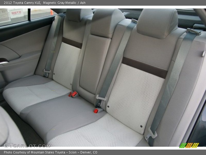 Magnetic Gray Metallic / Ash 2012 Toyota Camry XLE