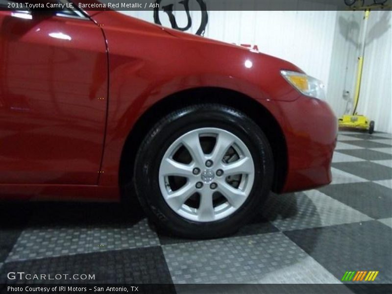 Barcelona Red Metallic / Ash 2011 Toyota Camry LE