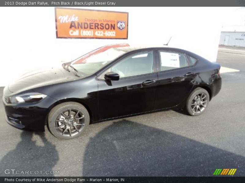 Pitch Black / Black/Light Diesel Gray 2013 Dodge Dart Rallye