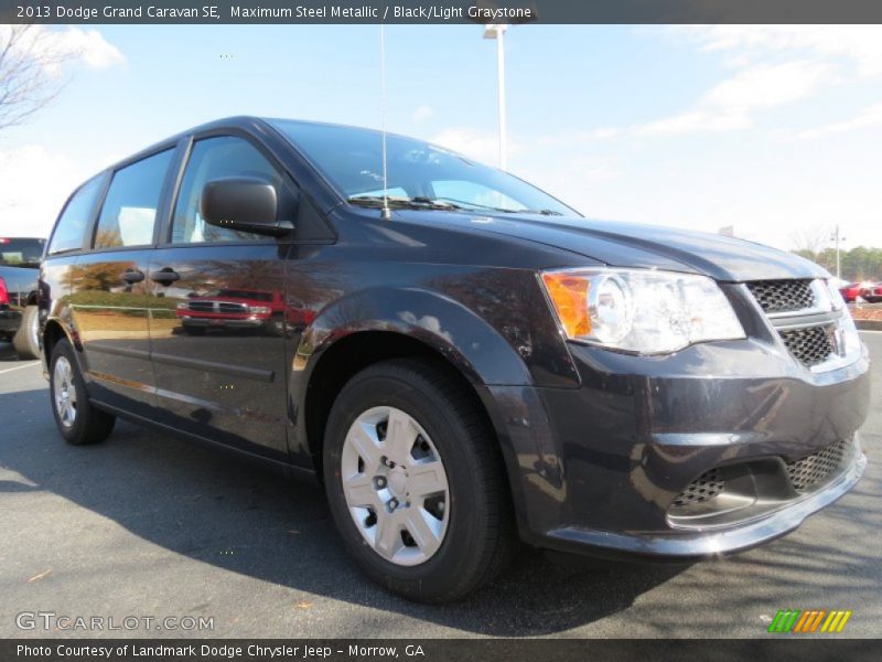 Maximum Steel Metallic / Black/Light Graystone 2013 Dodge Grand Caravan SE