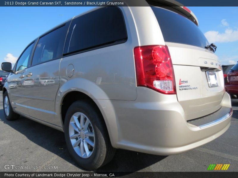 Sandstone / Black/Light Graystone 2013 Dodge Grand Caravan SXT