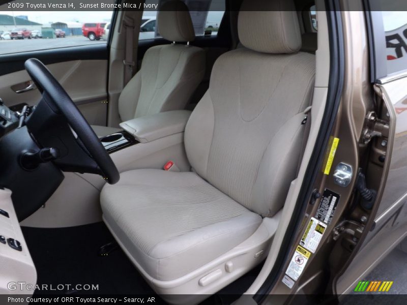 Sunset Bronze Mica / Ivory 2009 Toyota Venza I4