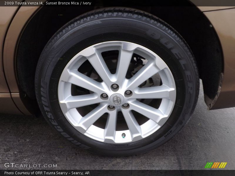 Sunset Bronze Mica / Ivory 2009 Toyota Venza I4