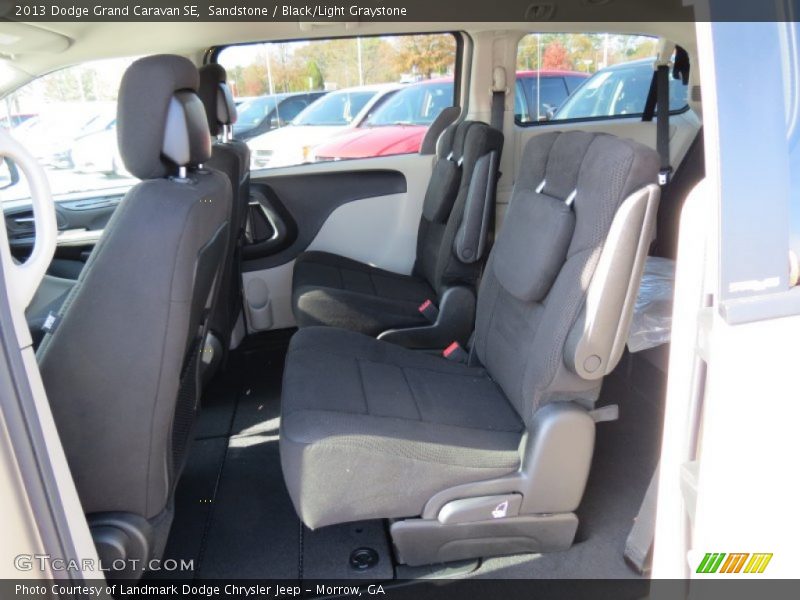 Sandstone / Black/Light Graystone 2013 Dodge Grand Caravan SE
