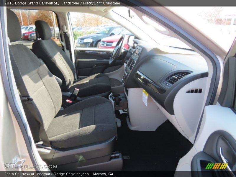 Sandstone / Black/Light Graystone 2013 Dodge Grand Caravan SE