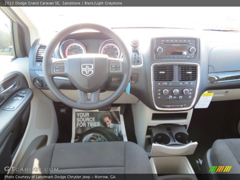 Sandstone / Black/Light Graystone 2013 Dodge Grand Caravan SE
