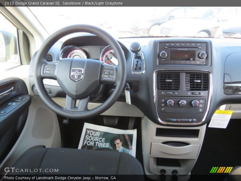 Sandstone / Black/Light Graystone 2013 Dodge Grand Caravan SE