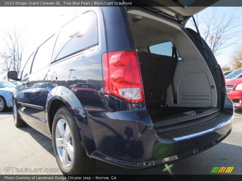 True Blue Pearl / Black/Light Graystone 2013 Dodge Grand Caravan SE