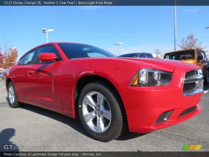 Redline 3 Coat Pearl / Black/Light Frost Beige 2013 Dodge Charger SE