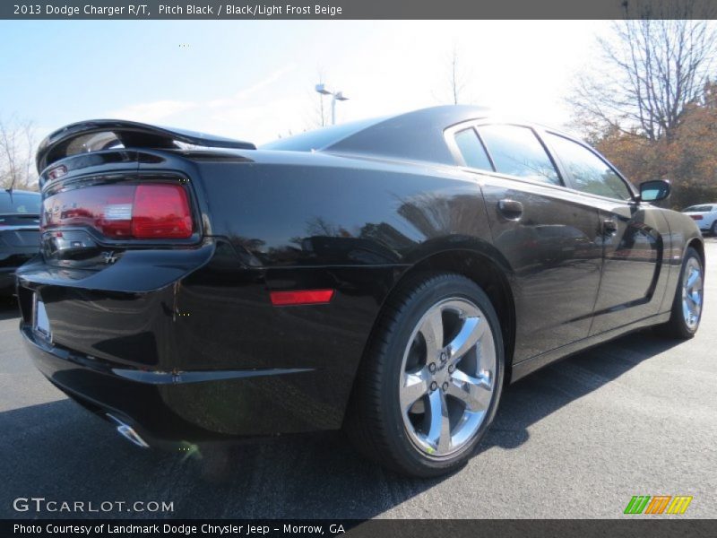Pitch Black / Black/Light Frost Beige 2013 Dodge Charger R/T