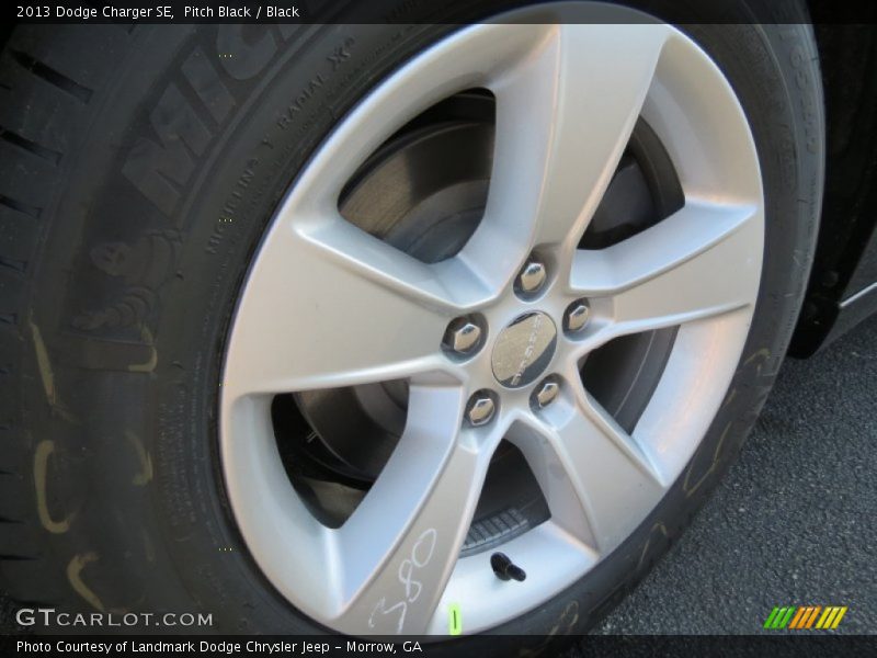 Pitch Black / Black 2013 Dodge Charger SE