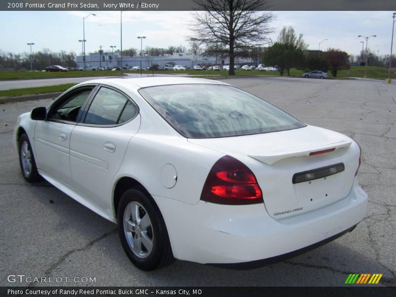 Ivory White / Ebony 2008 Pontiac Grand Prix Sedan