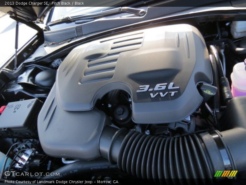 Pitch Black / Black 2013 Dodge Charger SE
