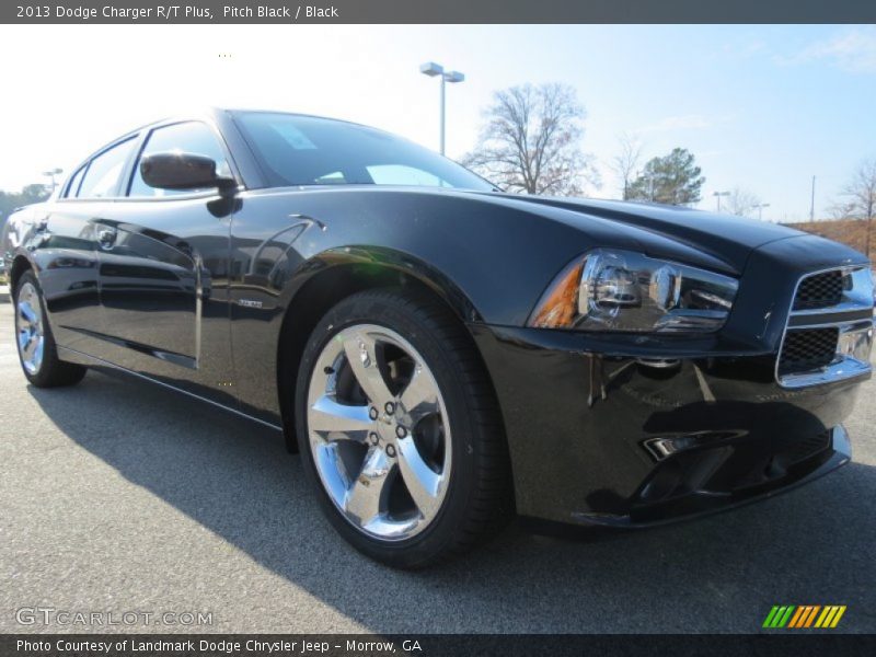 Pitch Black / Black 2013 Dodge Charger R/T Plus