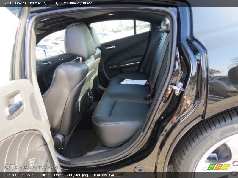 Pitch Black / Black 2013 Dodge Charger R/T Plus