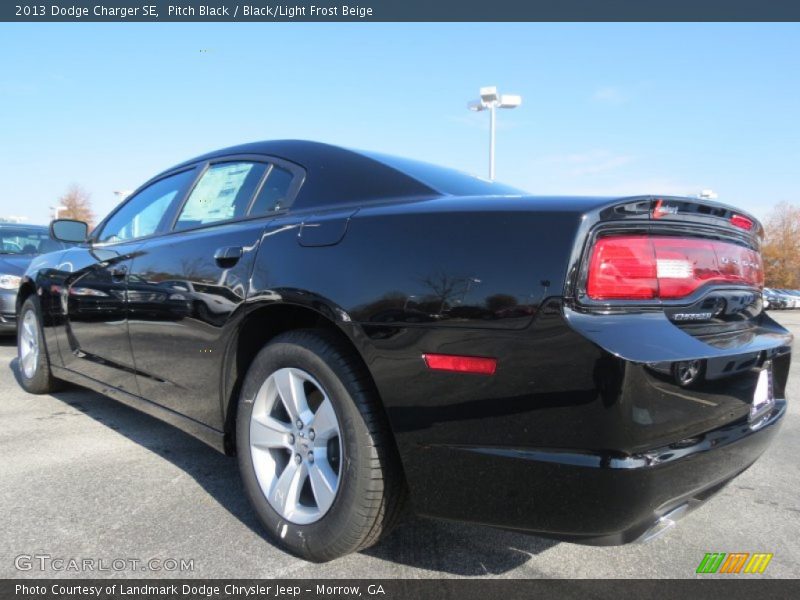 Pitch Black / Black/Light Frost Beige 2013 Dodge Charger SE