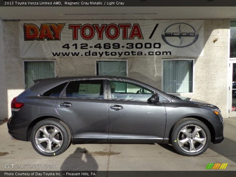 Magnetic Gray Metallic / Light Gray 2013 Toyota Venza Limited AWD