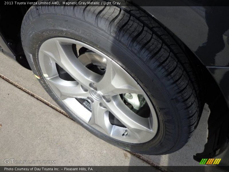 Magnetic Gray Metallic / Light Gray 2013 Toyota Venza Limited AWD