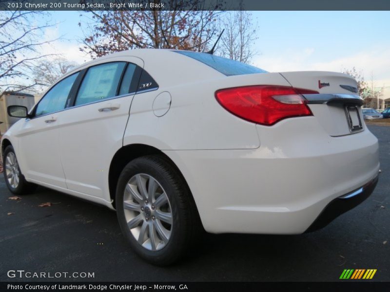 Bright White / Black 2013 Chrysler 200 Touring Sedan