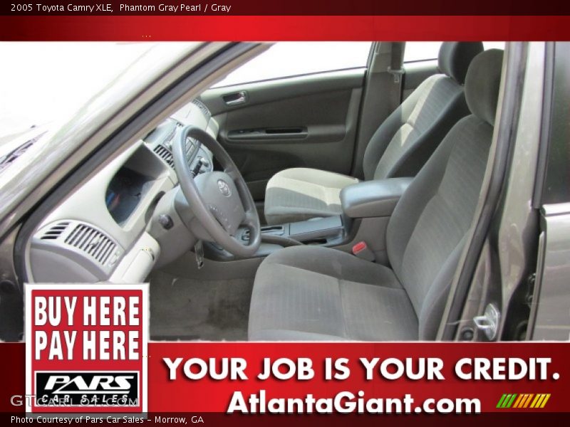 Phantom Gray Pearl / Gray 2005 Toyota Camry XLE