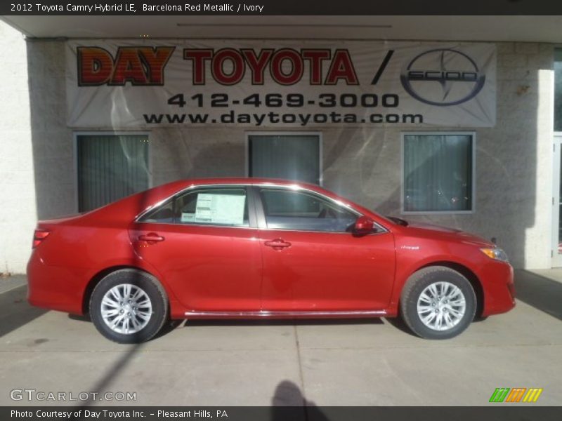 Barcelona Red Metallic / Ivory 2012 Toyota Camry Hybrid LE