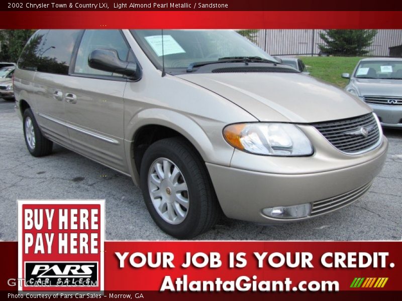 Light Almond Pearl Metallic / Sandstone 2002 Chrysler Town & Country LXi