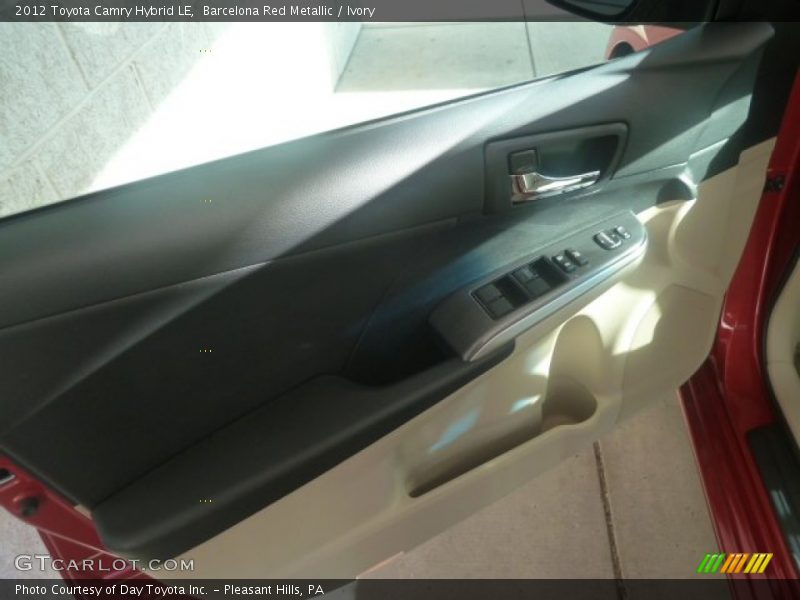Barcelona Red Metallic / Ivory 2012 Toyota Camry Hybrid LE