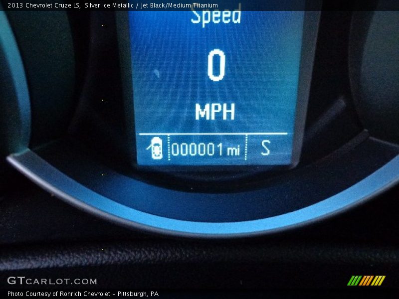 Silver Ice Metallic / Jet Black/Medium Titanium 2013 Chevrolet Cruze LS