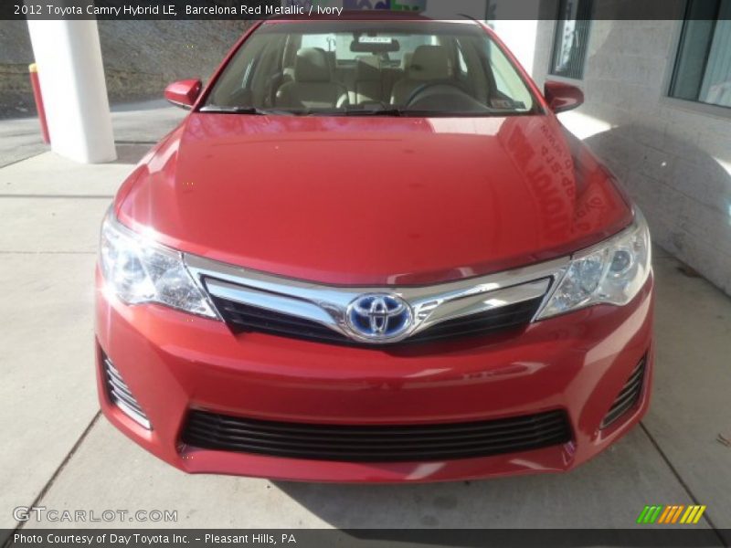 Barcelona Red Metallic / Ivory 2012 Toyota Camry Hybrid LE