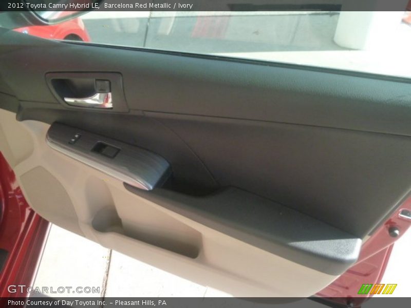 Barcelona Red Metallic / Ivory 2012 Toyota Camry Hybrid LE