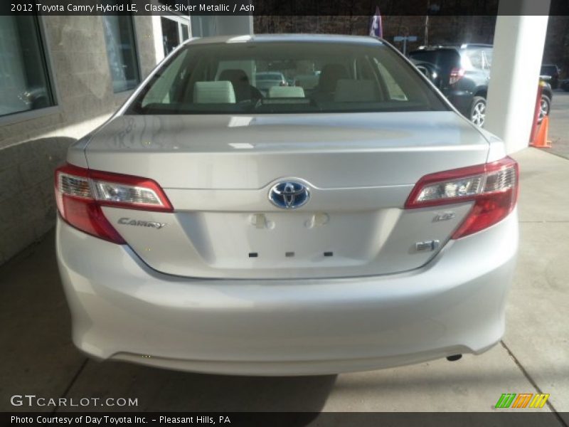 Classic Silver Metallic / Ash 2012 Toyota Camry Hybrid LE