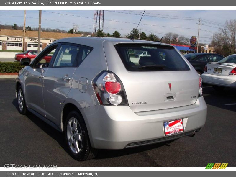 Liquid Platinum Metallic / Ebony 2009 Pontiac Vibe 2.4