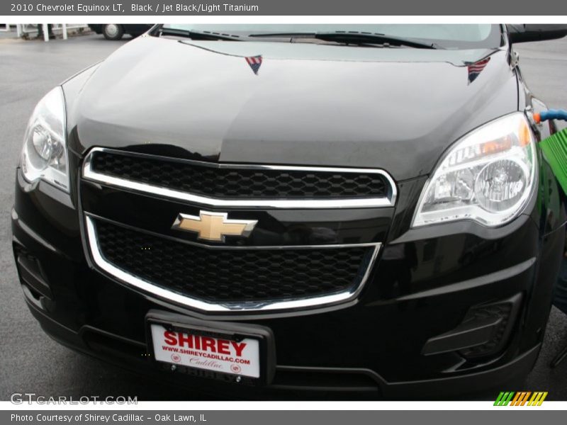 Black / Jet Black/Light Titanium 2010 Chevrolet Equinox LT