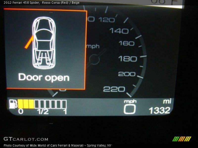 Rosso Corsa (Red) / Beige 2012 Ferrari 458 Spider