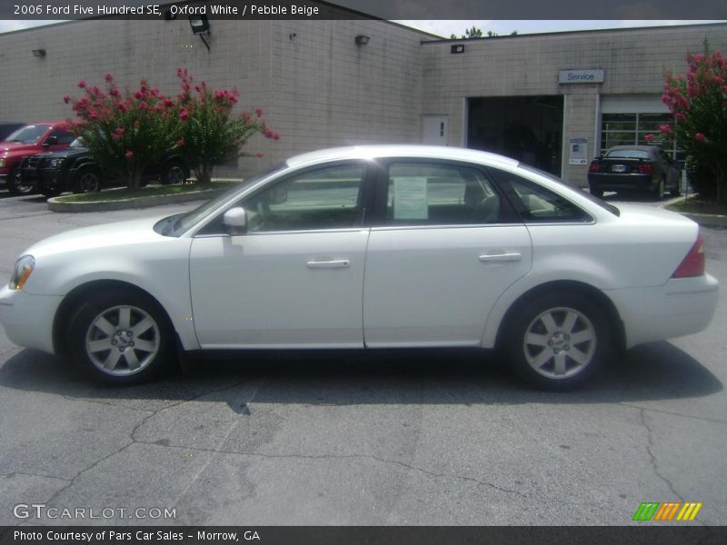 Oxford White / Pebble Beige 2006 Ford Five Hundred SE