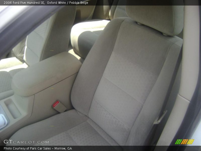 Oxford White / Pebble Beige 2006 Ford Five Hundred SE