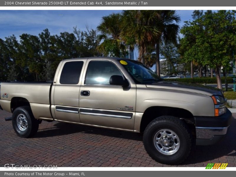 Sandstone Metallic / Tan 2004 Chevrolet Silverado 2500HD LT Extended Cab 4x4