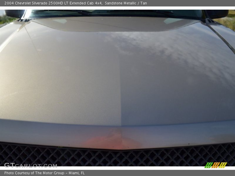 Sandstone Metallic / Tan 2004 Chevrolet Silverado 2500HD LT Extended Cab 4x4