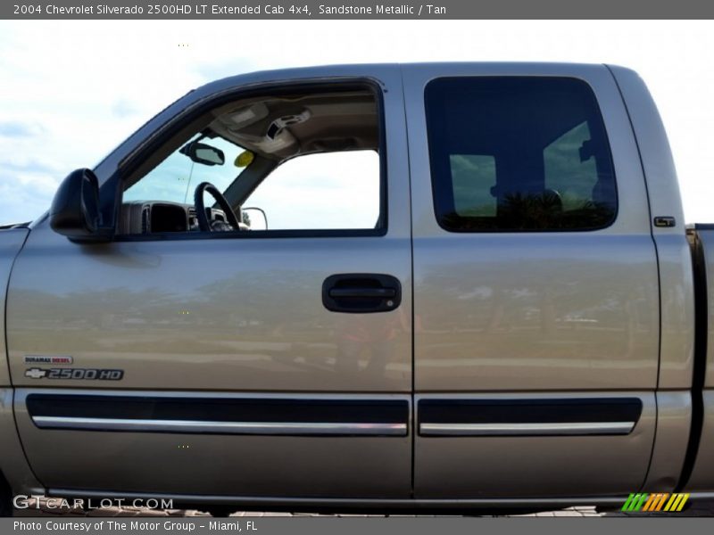 Sandstone Metallic / Tan 2004 Chevrolet Silverado 2500HD LT Extended Cab 4x4