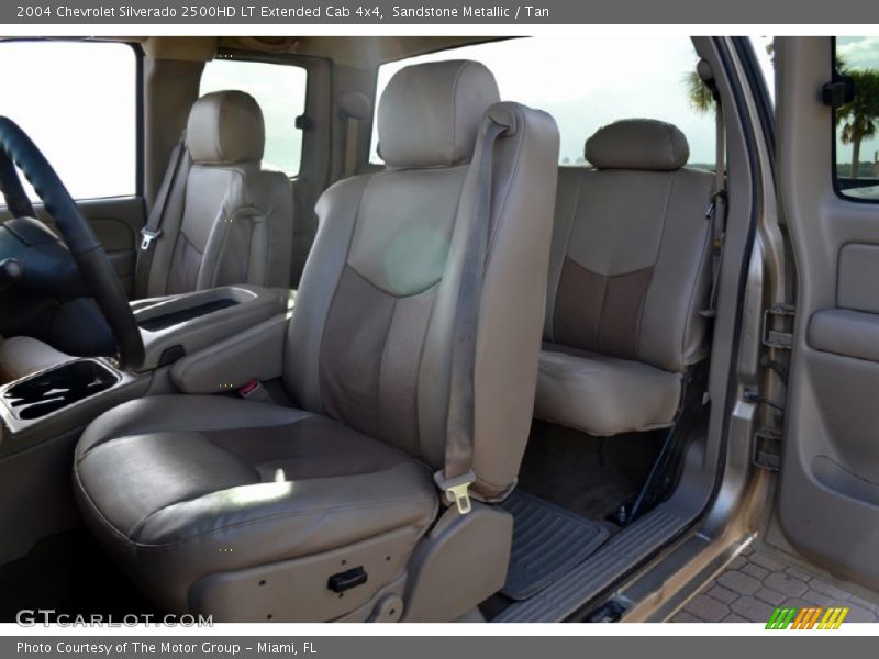 Front Seat of 2004 Silverado 2500HD LT Extended Cab 4x4