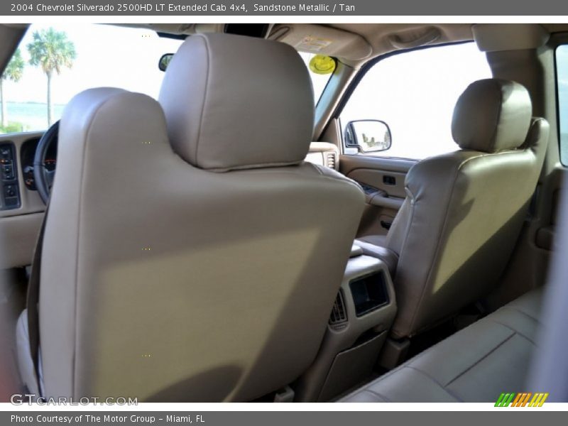 Sandstone Metallic / Tan 2004 Chevrolet Silverado 2500HD LT Extended Cab 4x4