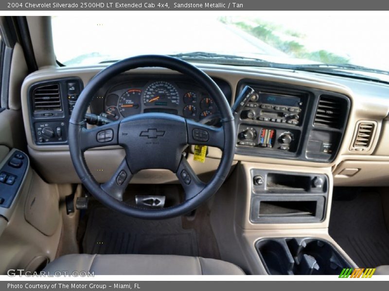Dashboard of 2004 Silverado 2500HD LT Extended Cab 4x4