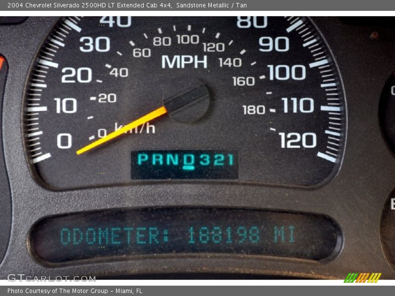 Sandstone Metallic / Tan 2004 Chevrolet Silverado 2500HD LT Extended Cab 4x4