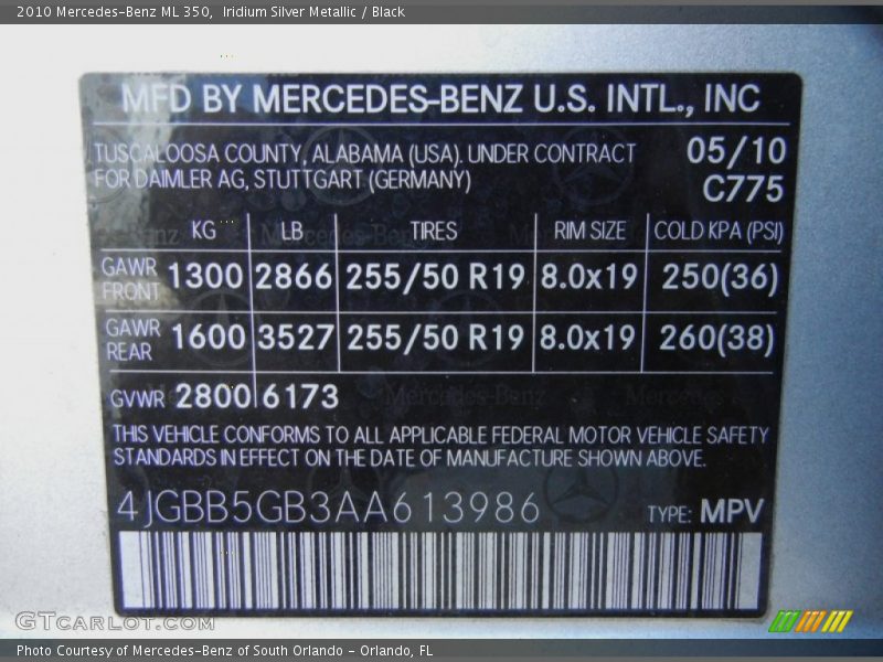 Iridium Silver Metallic / Black 2010 Mercedes-Benz ML 350