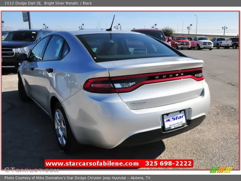 Bright Silver Metallic / Black 2013 Dodge Dart SE