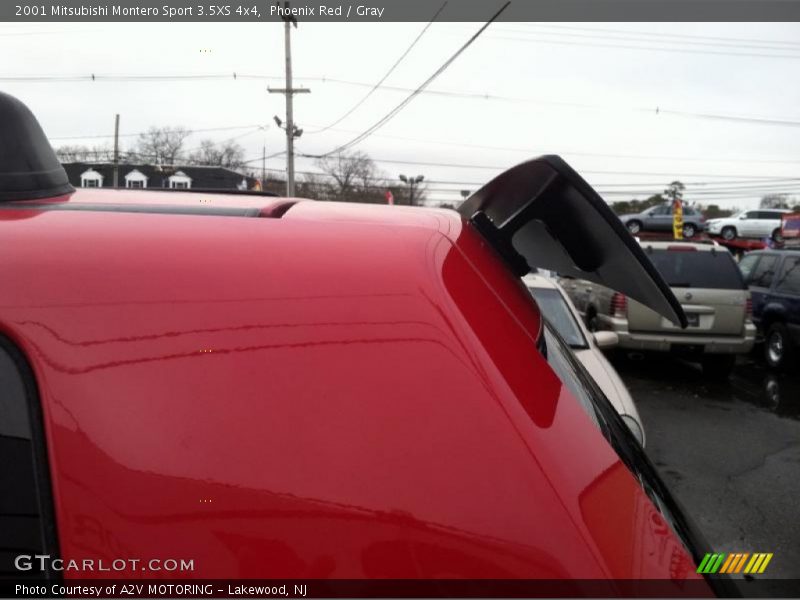 Phoenix Red / Gray 2001 Mitsubishi Montero Sport 3.5XS 4x4