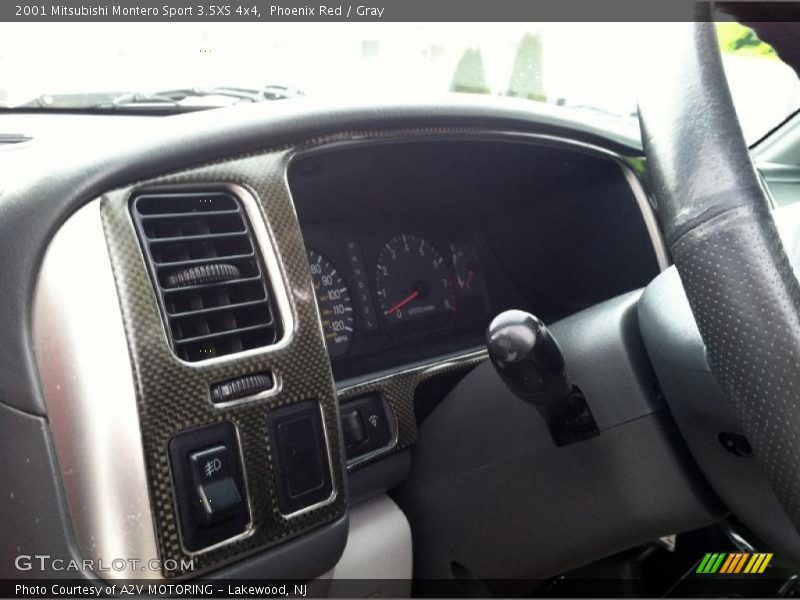 Phoenix Red / Gray 2001 Mitsubishi Montero Sport 3.5XS 4x4